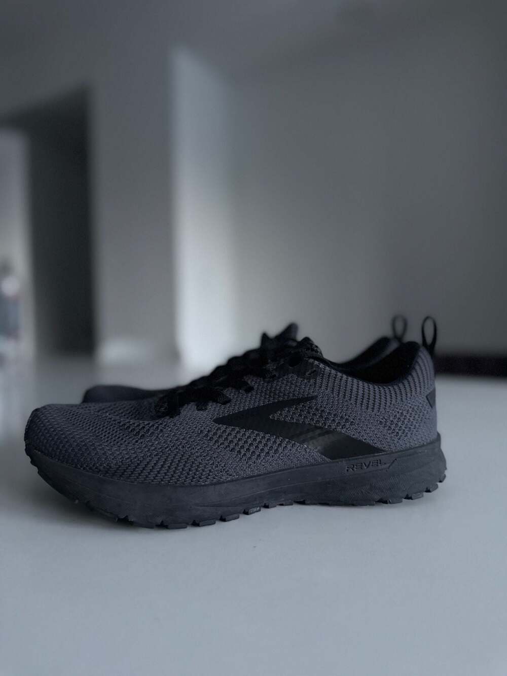 Brooks Revel 5 Men's Running Shoes Black/Grey Size 8